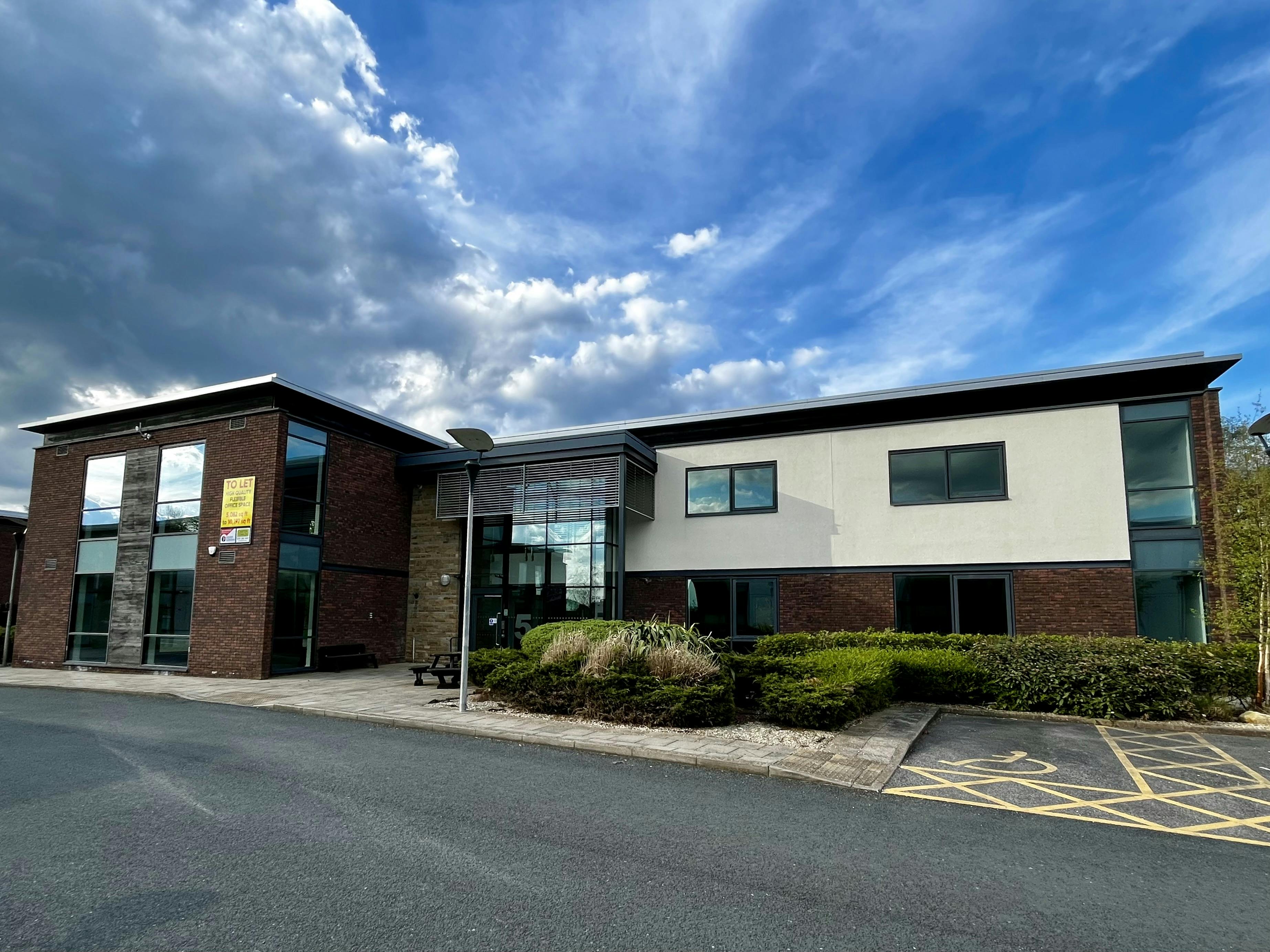 Unit 5, Airport West, Leeds, Office To Let - Unit 5 front.jpg