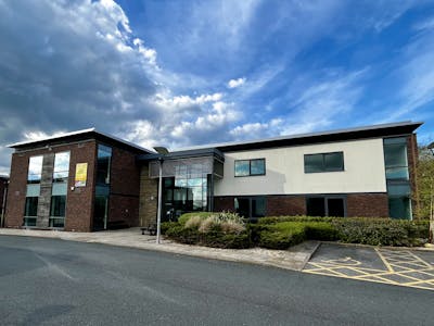 Unit 5, Airport West, Leeds, Office To Let - Unit 5 front.jpg