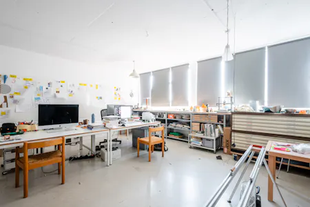 22-27 The Oval, London, Office To Let - The OVal 22-27 3F - Low Res 9.jpg