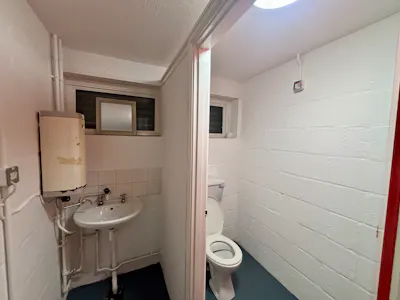 Unit 3  Coity Crescent, Bridgend, Industrial For Sale - IMG_9851.jpeg