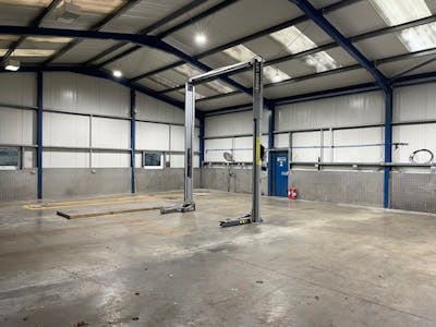 The Garage, Cowbeech, Hailsham, Industrial To Let - 12.jpg