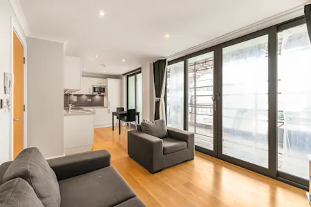Edge Apartments, London, Residential Flat To Let - Open-plan Living Kitchen
