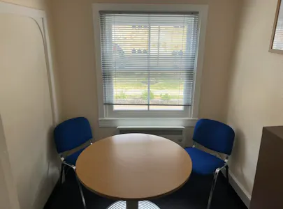 First Floor, 2 Church Street, Stony Stratford, Milton Keynes, D1 (Non Residential Institutions) / Office To Let - img4.png