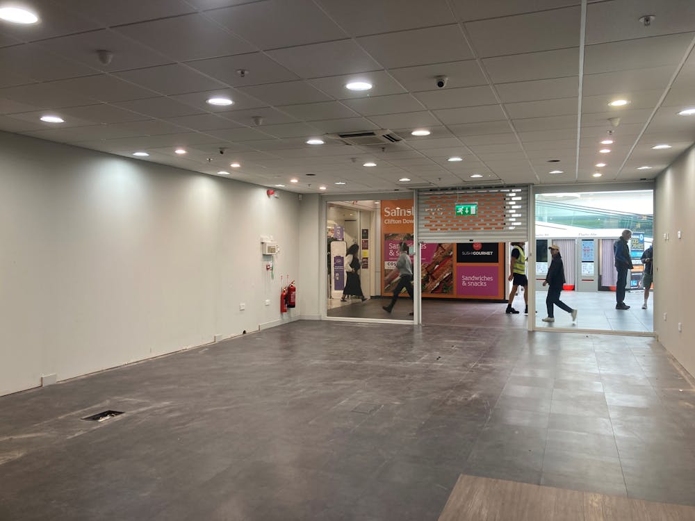 Bristol-Clifton Down, Unit 12, Clifton Down Shopping Centre - Unit 12 Clifton Down SC2.jpg