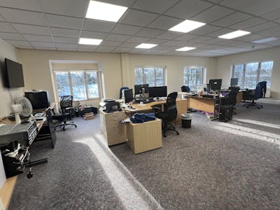 11 Cardale Court, Harrogate, Office For Sale - IMG_8914.jpeg