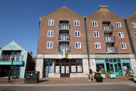 Unit 15 The Quay, Poole, Restaurant / Cafe / Retail - In Town To Let - IMG_4502.JPG