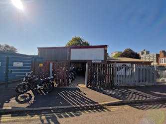 5 Port Royal Street, Southsea, Industrial / Warehouse To Let - 20250930_112625.jpg - More details and enquiries about this property