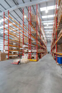Unit 7, Thatcham Park, Thatcham, Industrial / Logistics / Trade Counter / Warehouse / Industrial / Warehouse To Let - Internal 1.jpg