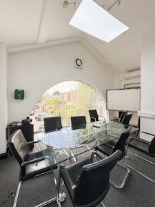 Lysander Mews, Unit 5, London, Office To Let - Image  20250709T122840245.jpg