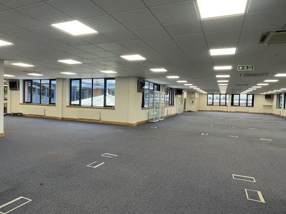 First Floor, Namber House, Chessington, Offices To Let - IMG_3426.JPG