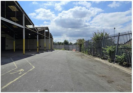 Rippleside Commercial Estate, Ripple Road,, Barking, Industrial To Let - Screenshot (14).jpg