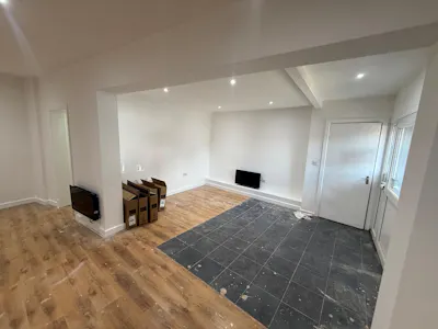 24 Town Hill, Warrington, Retail To Let - 3.jpg