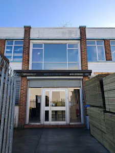 9 Craddock Road, Reading, Industrial / Warehouse / Industrial / Warehouse For Sale - 1000010536.jpg