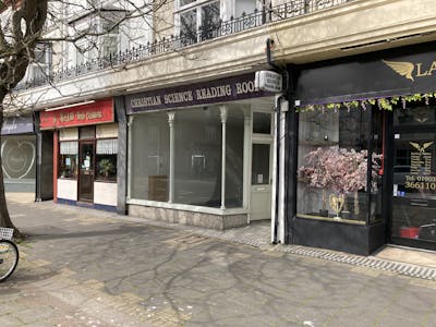 GROUND FLOOR SHOP, 43 Brighton Road, Worthing, Retail To Let - 20210401_124916576_iOS.jpg