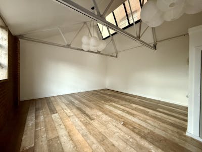 Units at Littleton Street West, Walsall, Office / Retail To Let - Photo 23102025 16 57 36.jpg