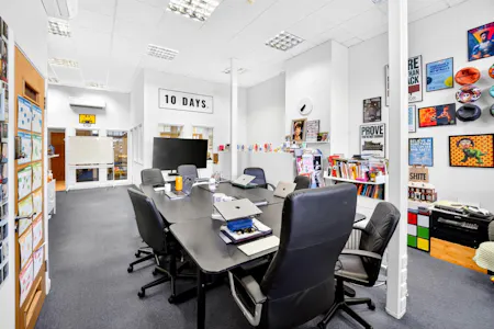 Unit 2 Cedar Court, London, Office To Let - WhatsApp Image 2026-06-24 at 17.49.23(4).jpeg