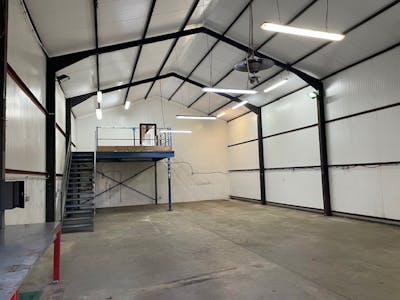 Unit 13 Hodore Farm Units, Upper Hartfield, Industrial To Let - 13 Hodore 3.jpg