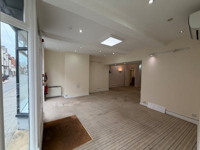35 Kirk Gate, Newark, Office / Retail To Let - IMG_1331.jpeg