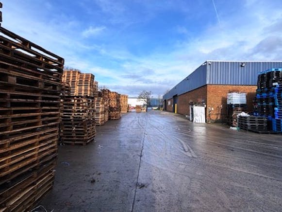 Roman House, North Way, Andover, Industrial / Industrial To Let - RHPicture19 - 22 12 2025.jpg