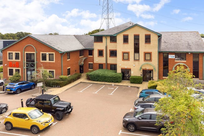 Unit 2, Bell Business Park, Aylesbury, Offices To Let - 96419_2BellBusinessParkSmeatonClose  8.jpg