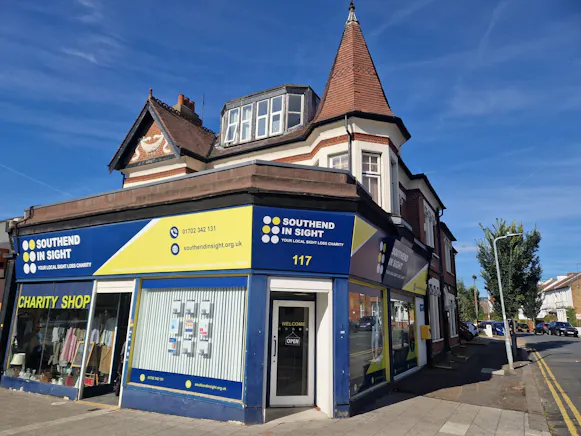 117 Hamlet Court Road, Westcliff-on-Sea, Retail To Let - fb69d711-5897-4042-8f2b-6edf67fa4dca.jpg