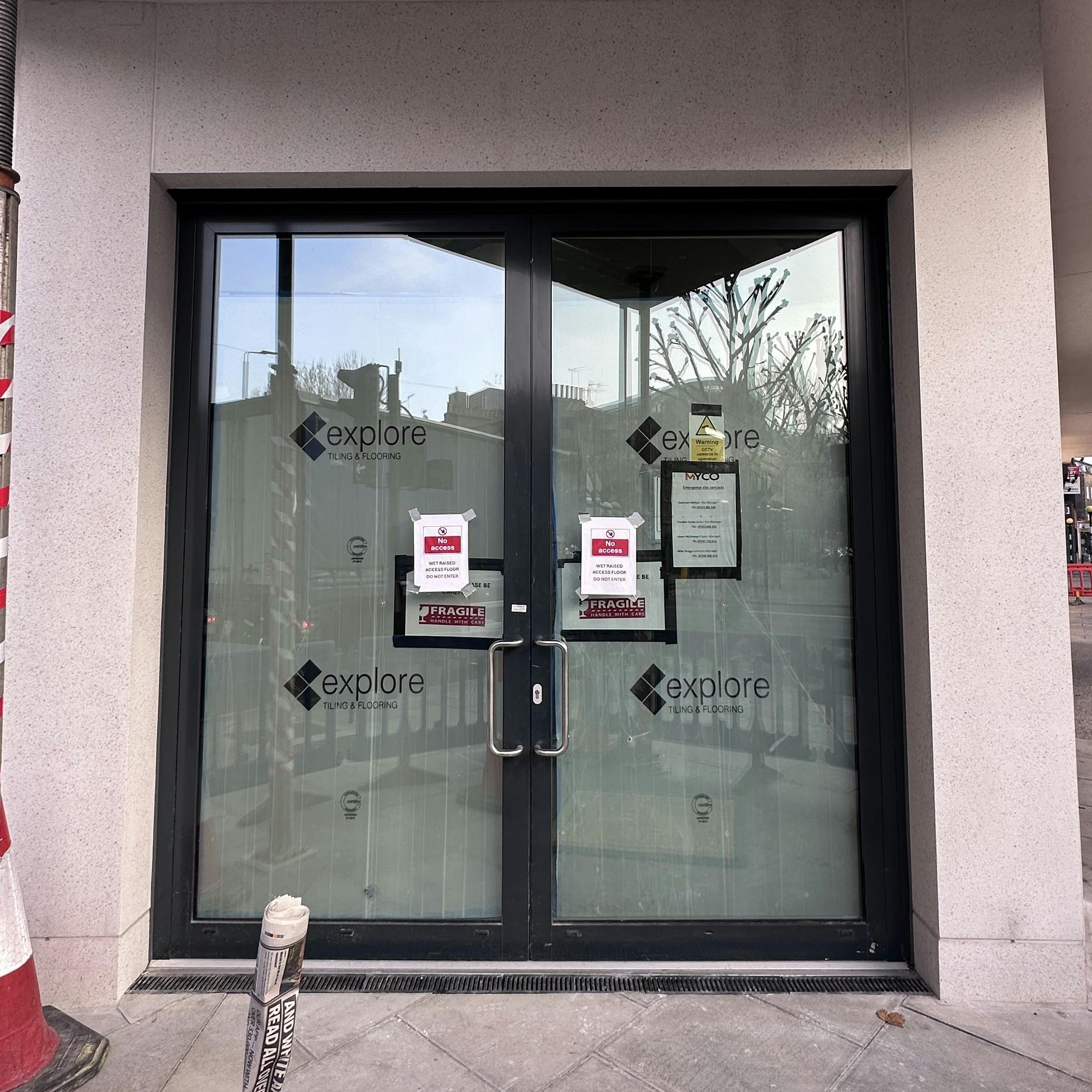 Acorn House, 314-320 Gray's Inn Road, London, Retail To Let - Acorn House, 314 - 320 Gray's Inn Road, London WC1X 8DP - retail entrance external.JPEG