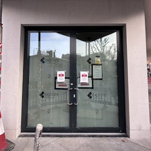 Acorn House, 314-320 Gray's Inn Road, London, Retail To Let - Acorn House, 314 - 320 Gray's Inn Road, London WC1X 8DP - retail entrance external.JPEG