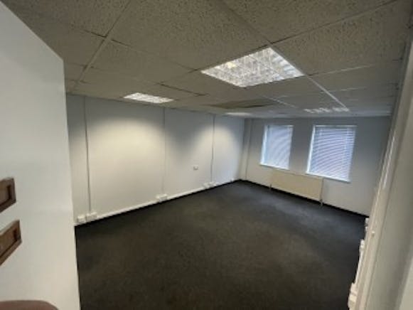 6 Boldero Road, Bury St. Edmunds, Industrial / Industrial To Let - 30a64615-2dce-4056-9637-45fa5b13f9ab.jpg