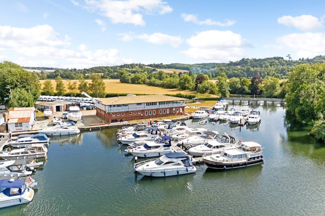 DB Marine Building, Ferry Lane, Cookham on Thames, Offices To Let - 95149_D B Marine Cookham Bridge 32.jpg