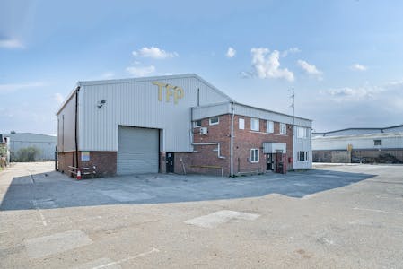 Unit 5, Eastbury Road, London, Industrial/Logistics To Let - 1273136 1.jpg
