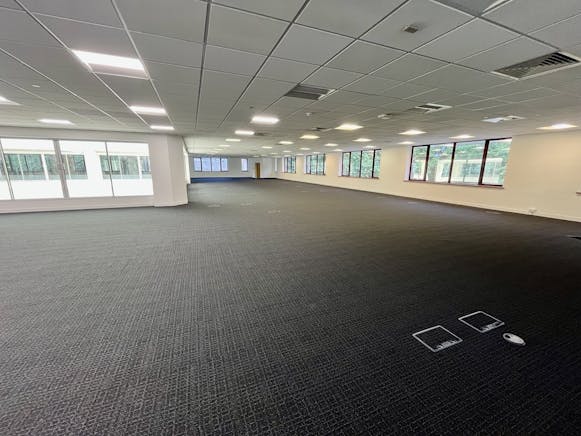 Jubilee House, Jubilee House, Marlow, Offices To Let - Image 73.jpg