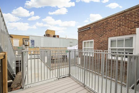 Putney High Street, London, Residential Flat To Let - Terrace