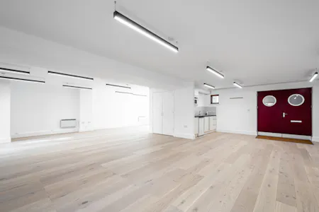 8 Waterson Street, London, Office To Let / For Sale - Waterson St 8 2026 - 6.jpg