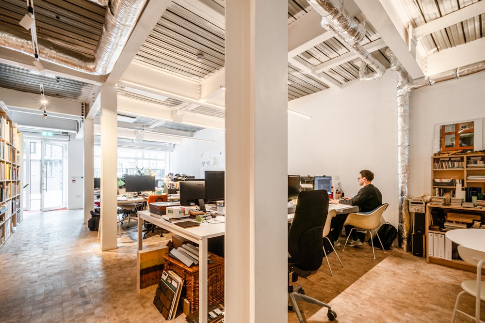Unit 1 Spurhouse, 4-14 Spurstowe Terrace, Hackney, Office For Sale - Spurtstowe Ter 4-14 U1 - 8.jpg