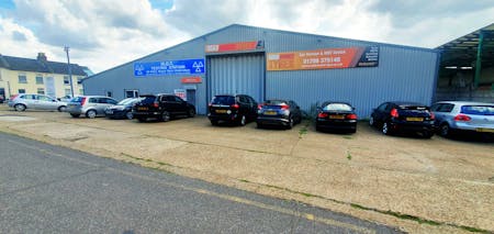 Unit 36, Bates Road,, Romford, Industrial / Warehouse To Let - 20230816_121849  Edited.jpg