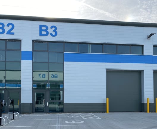 Unit B3, Logicor Park, Dartford, Industrial To Let - Logicor Unit B3 front.jpg