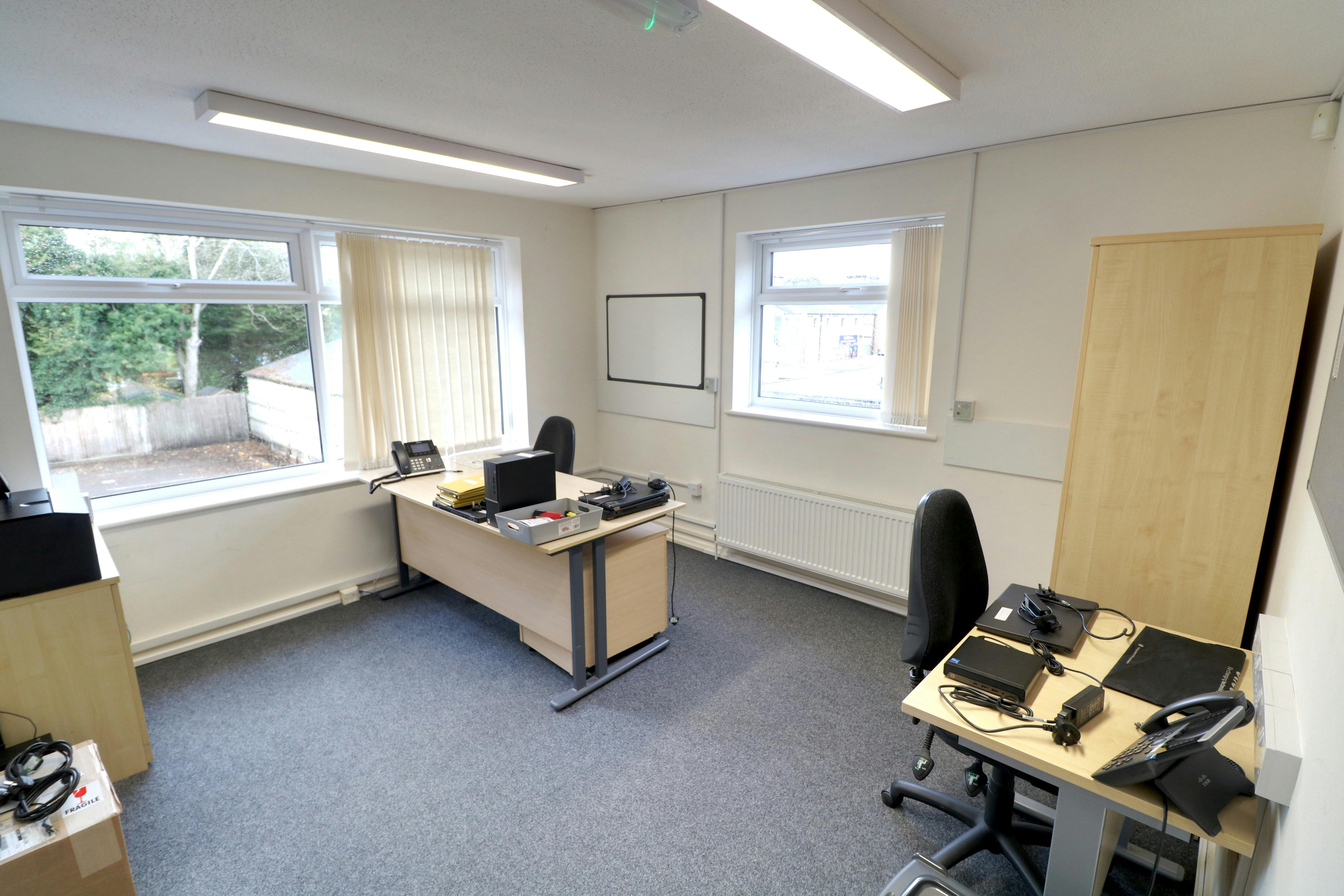 22-24 Sussex Road, Haywards Heath, Office / Retail To Let - First Floor Office.jpg