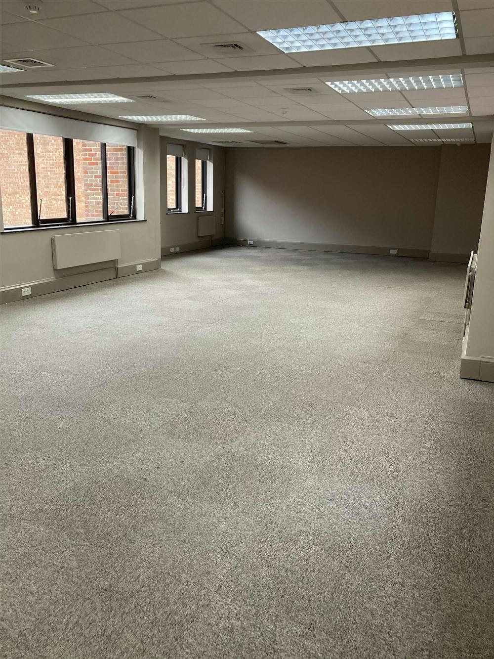Old Bank House, 39a High St, High Wycombe, Office To Let - Photo 2