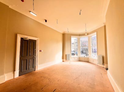 The Kent Suite, 4 Princes Square, Harrogate, Office To Let - 4.png