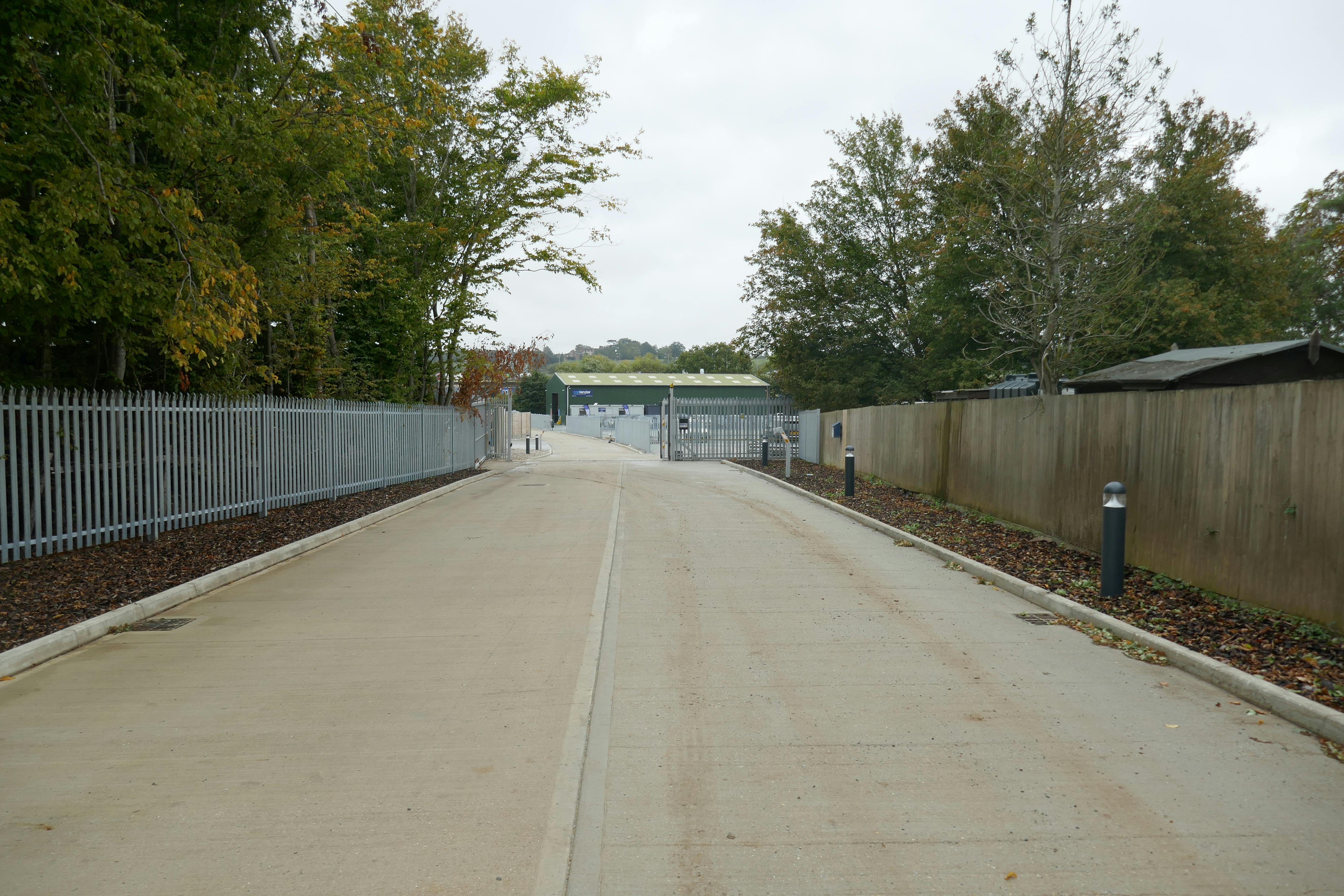 Theydon Business Park, Epping To Let - P1060076.JPG