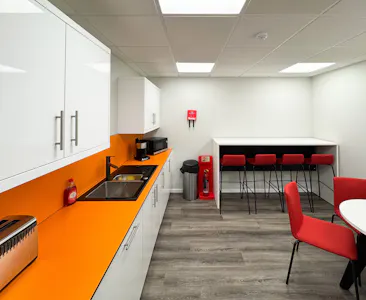 Corspace, Bond Estates (North House), Bond Avenue, Bletchley, Milton Keynes, Office / Serviced Office To Let - Kitchen Corspace.jpg