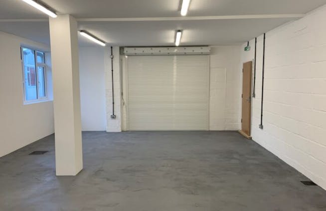 Coates A, Priory Park Industrial Estate, London Road, Tetbury, Industrial To Let - Coates-A-Workshop-to-Let-Internal-3-641x415.jpg