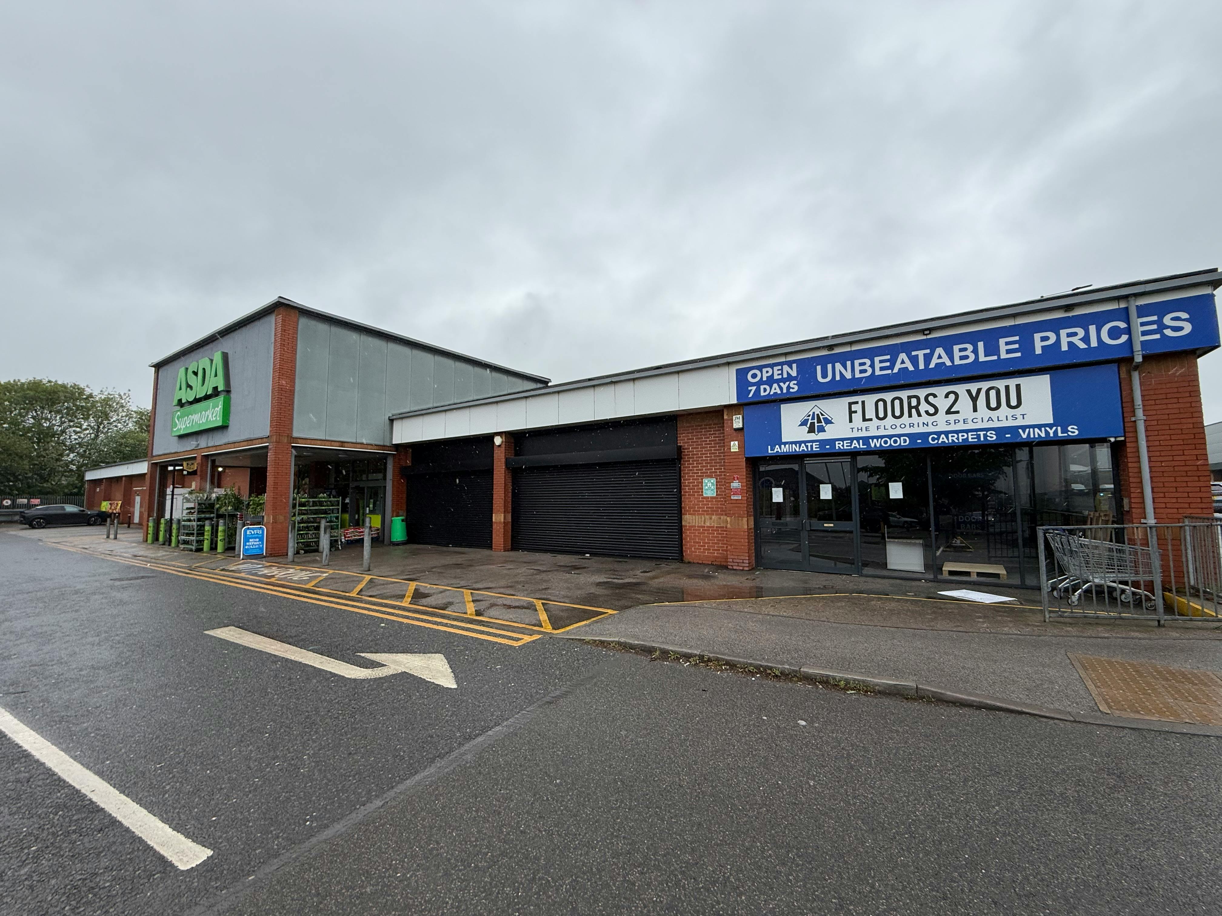 Unit 2/3, Taylors Lane, Rotherham, Retail To Let - IMG_0292.jpeg