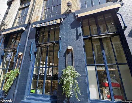 42 Carnaby Street, London To Let - Street View
