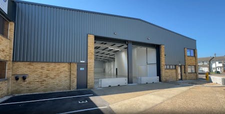Unit A 199 Long Lane, Stanwell, Heathrow, Industrial / Warehouse To Let - Long Lane Front Main.jpg