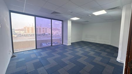 Showroom / Office Space, Bait Al Falaj, Darsite, Office To Let - Ruwi 1400 sqm 21.jpeg