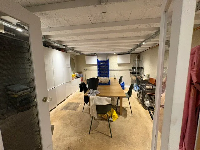 90-92 Otley Road, Leeds, Leisure / Retail To Let - staff room.jpg