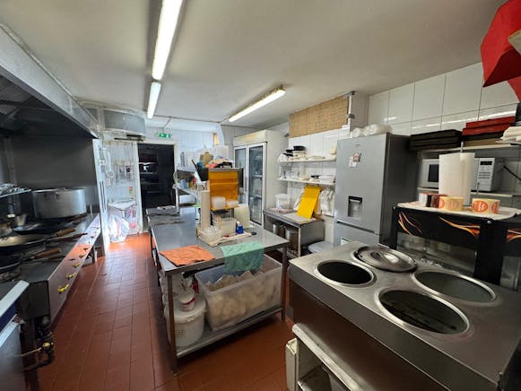 200 High Road, Benfleet, Retail For Sale - IMG20250925WA0009.jpg