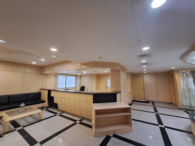 Al Mahatta, Sharjah, Office To Let - WhatsApp Image 20241212 at 103436 AM 9.jpeg