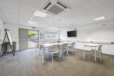 Ridgeway School, Sarn, Y Drenewydd, D1 (Non Residential Institutions) For Sale - 31